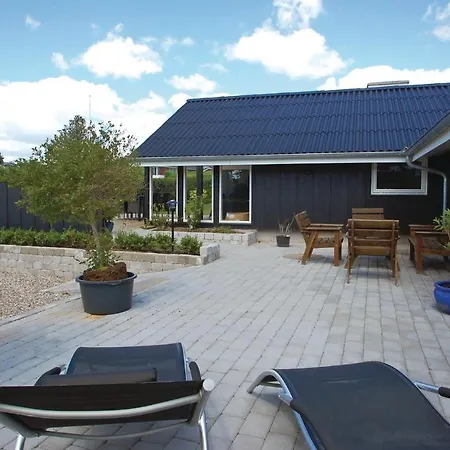 بيت للعطل Three-bedroom Holiday In Hejls